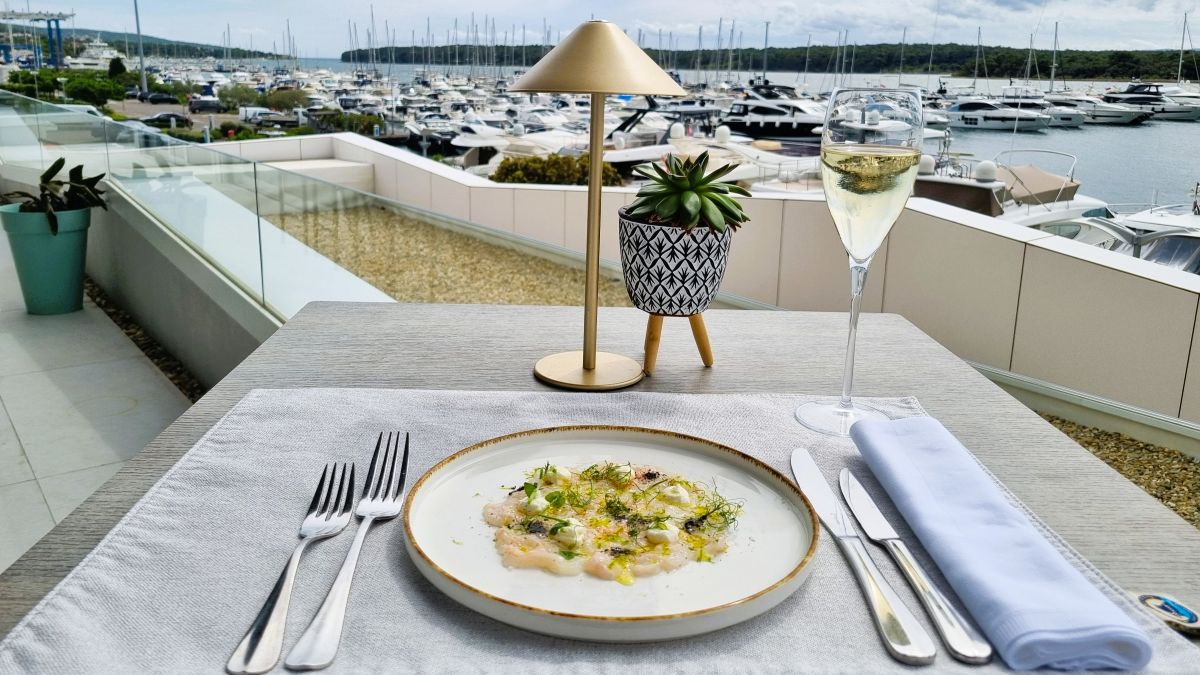 Dnevi kvarnerskih škampov v Restavraciji Marina